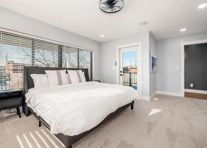 High End New Build, Rooftop Hot Tub, Views Columbus
